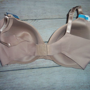 Simply Perfect by Warners Intimates & Sleepwear - Full Figure Bra Simply Perfect by Warners Intimates & Sleepwear - Full Figure Bra